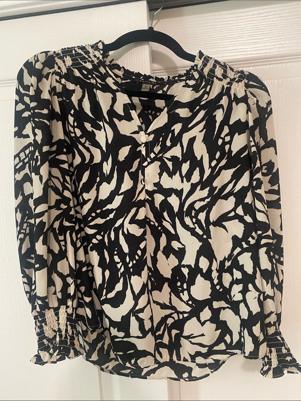 Tahari Blouse